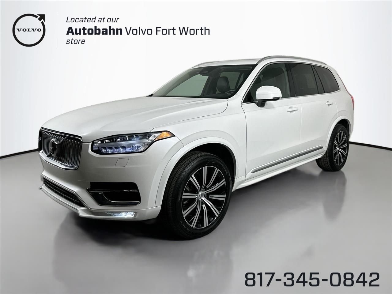 2024 Volvo XC90 B5 Core Bright theme 4WD's photo