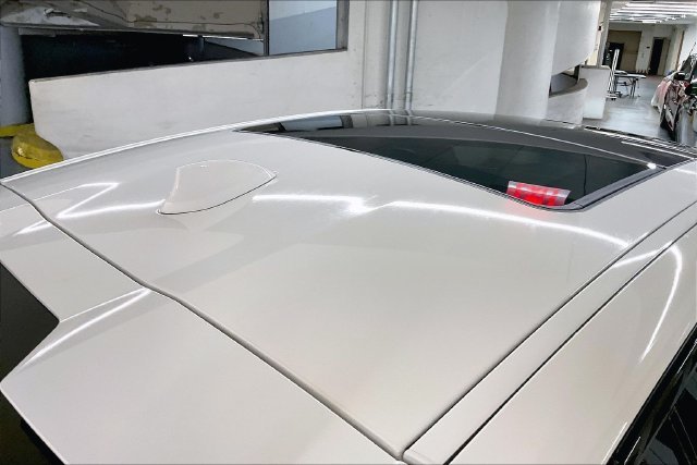 Used 2022 White BMW xDrive40i image 31