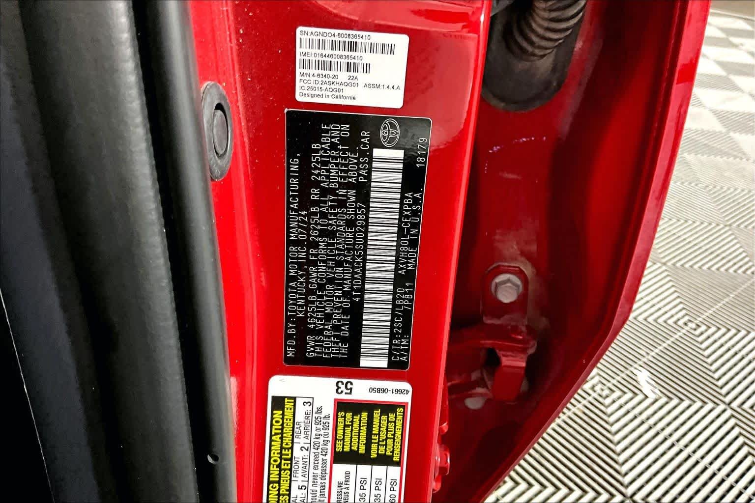 Used 2025 Supersonic Red/Midnight Black Metallic Toyota XSE image 35