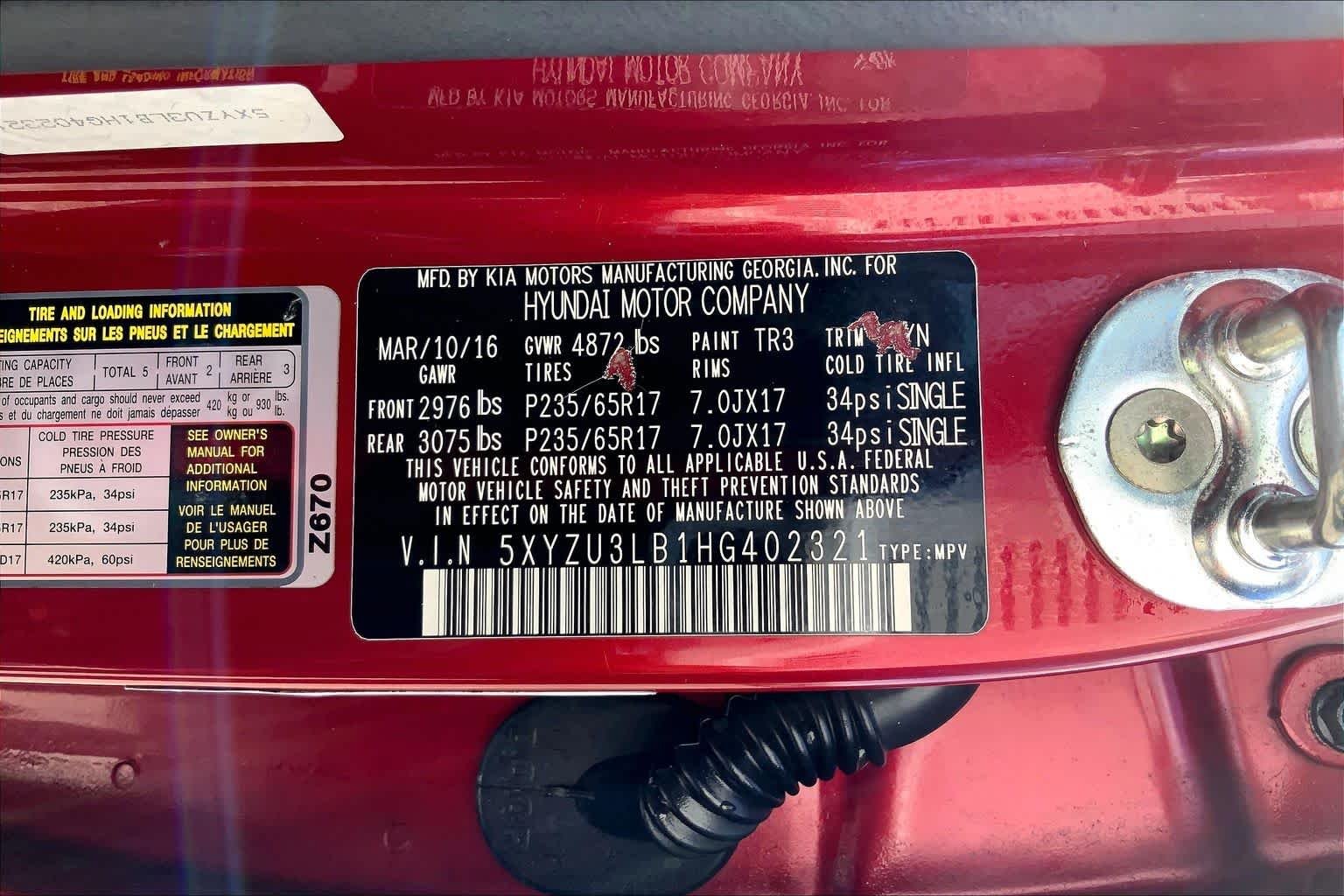 Used 2017 Serrano Red Hyundai 2.4L image 36