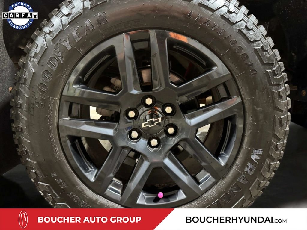 Used 2022 Black Chevrolet RST image 30