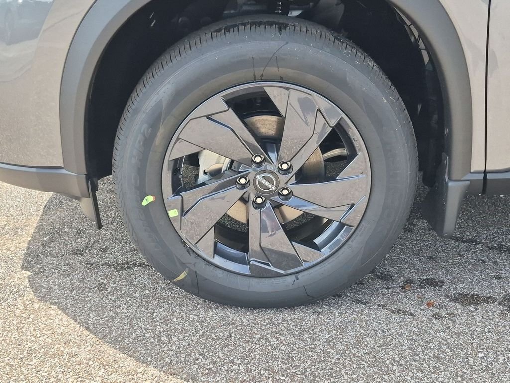 New 2026 Gun Metallic Nissan SV image 13
