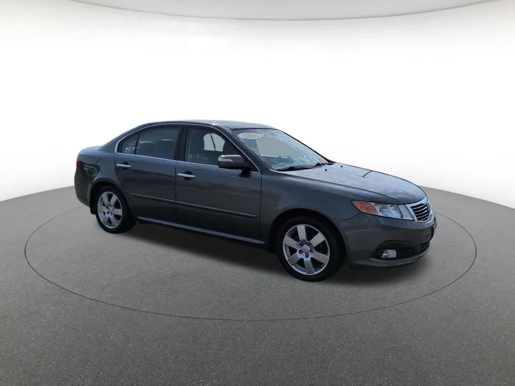 Used 2009 Gray Kia EX image 3