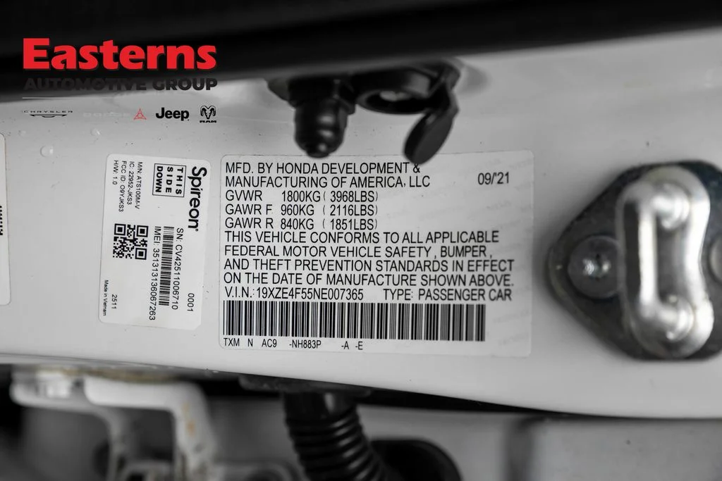 Used 2022 White Honda EX image 31