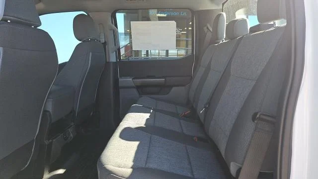 New 2026 Oxford White Ford XL 2WD image 30