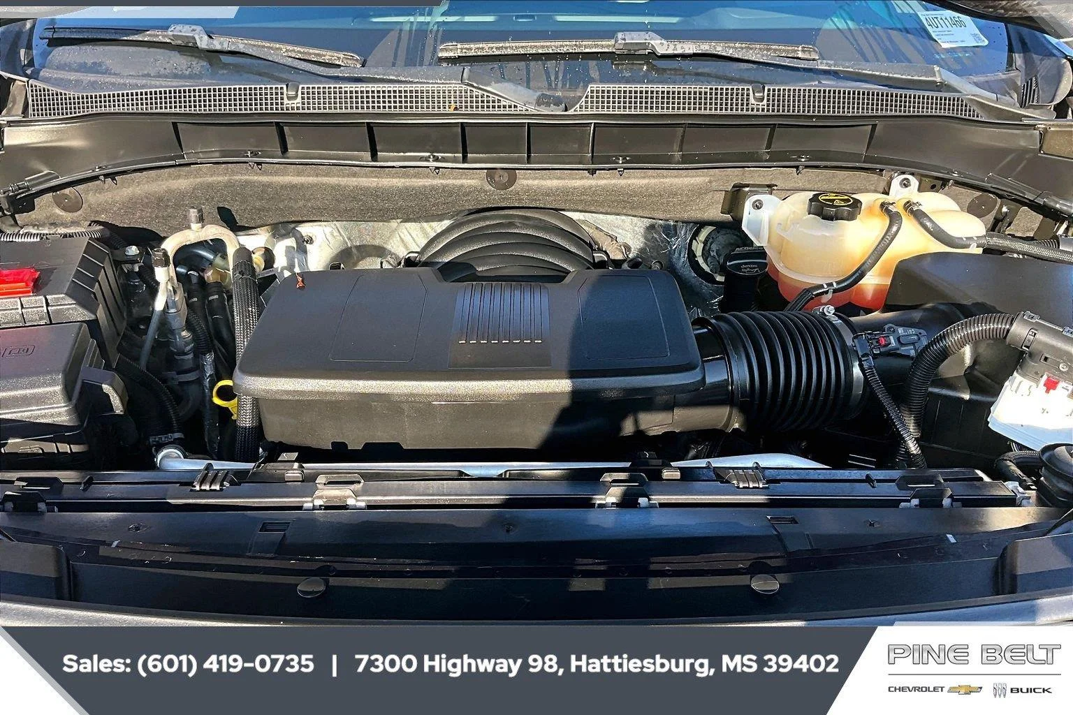 Used 2024 gray Chevrolet Premier image 8