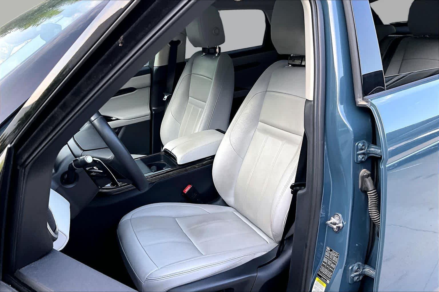 Pre-Owned 2024 Land Rover Range Rover Evoque Core S