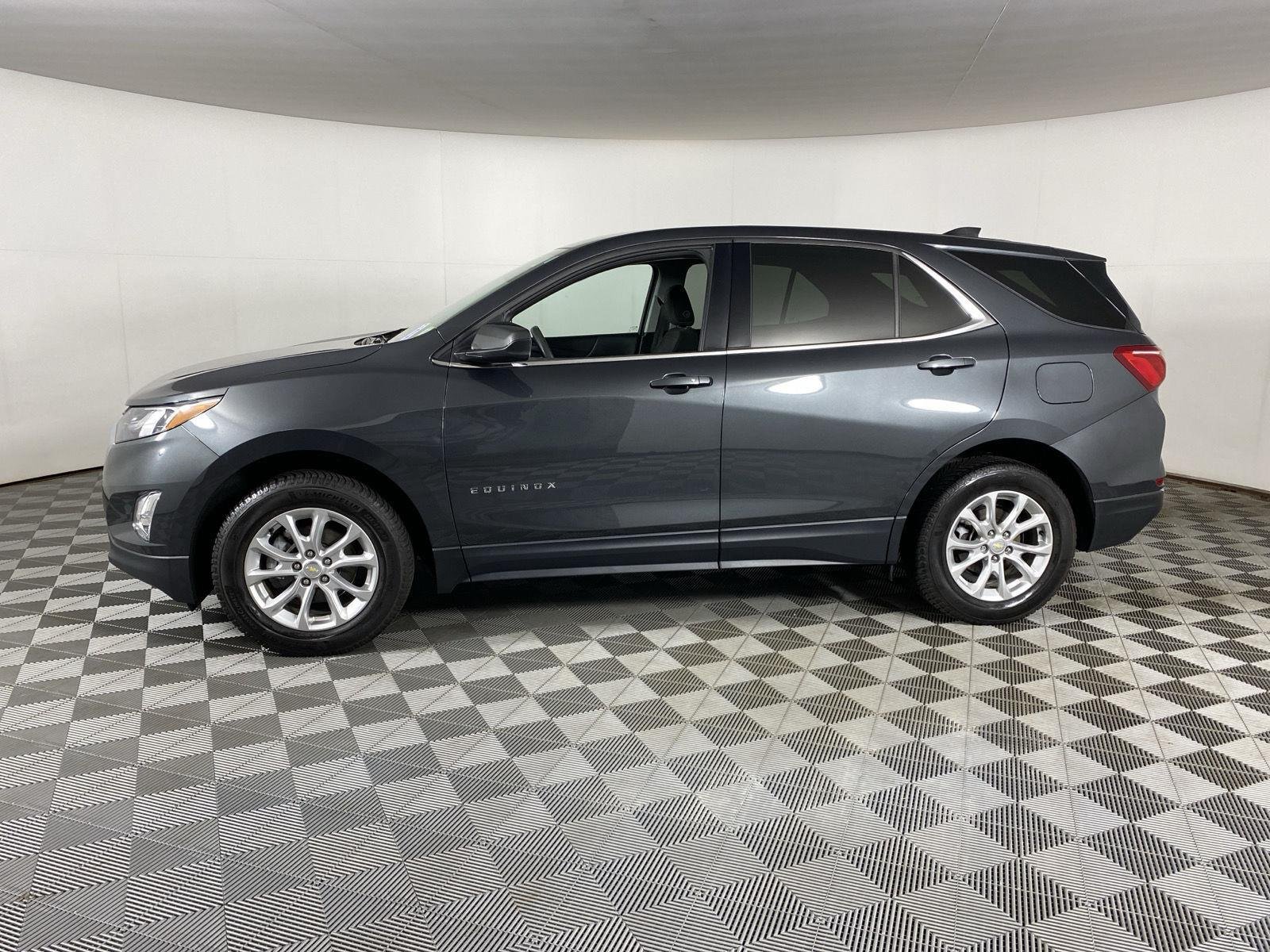 Used 2020 Nightfall Gray Metallic Chevrolet LT image 4