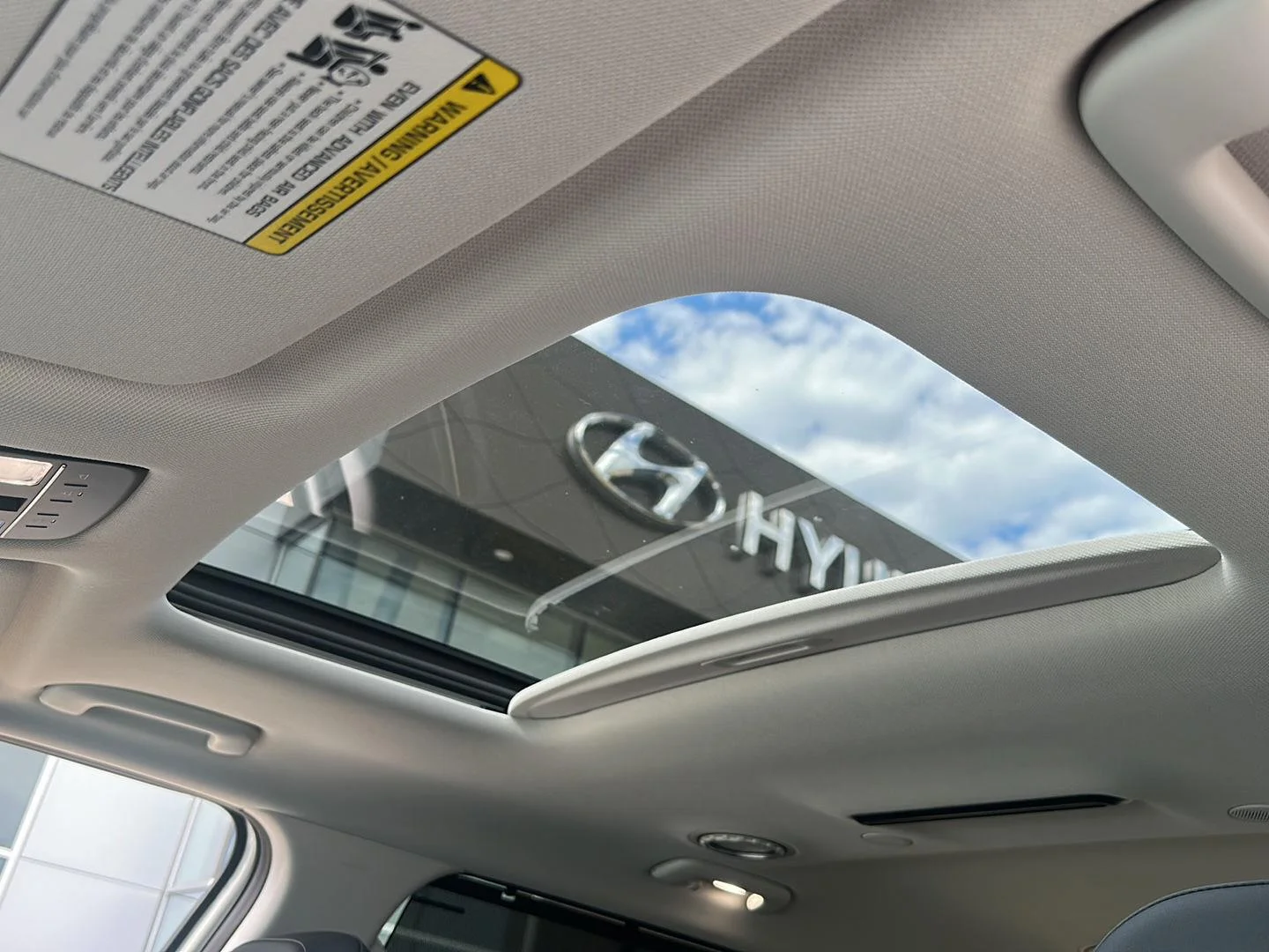 New 2026 Creamy White Pearl Hyundai SEL Premium 7P image 30