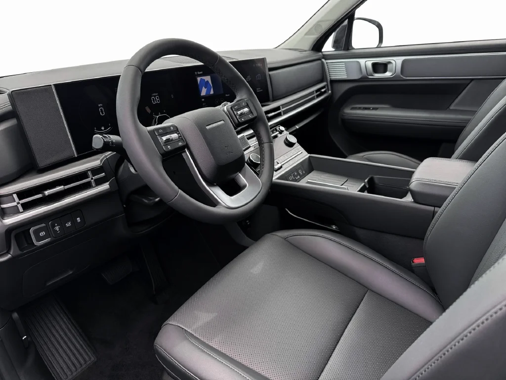 Used 2026 White Hyundai SEL image 15