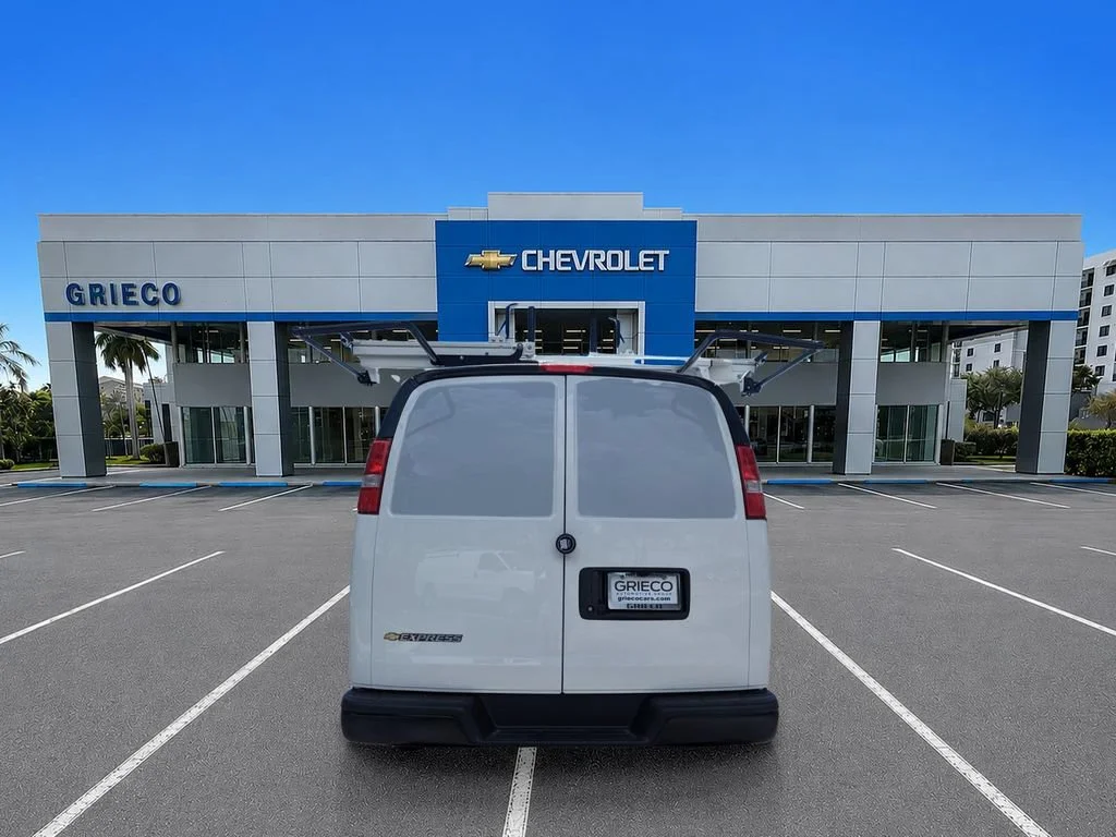 2025 Chevrolet Express Cargo Work Van - Photo 9