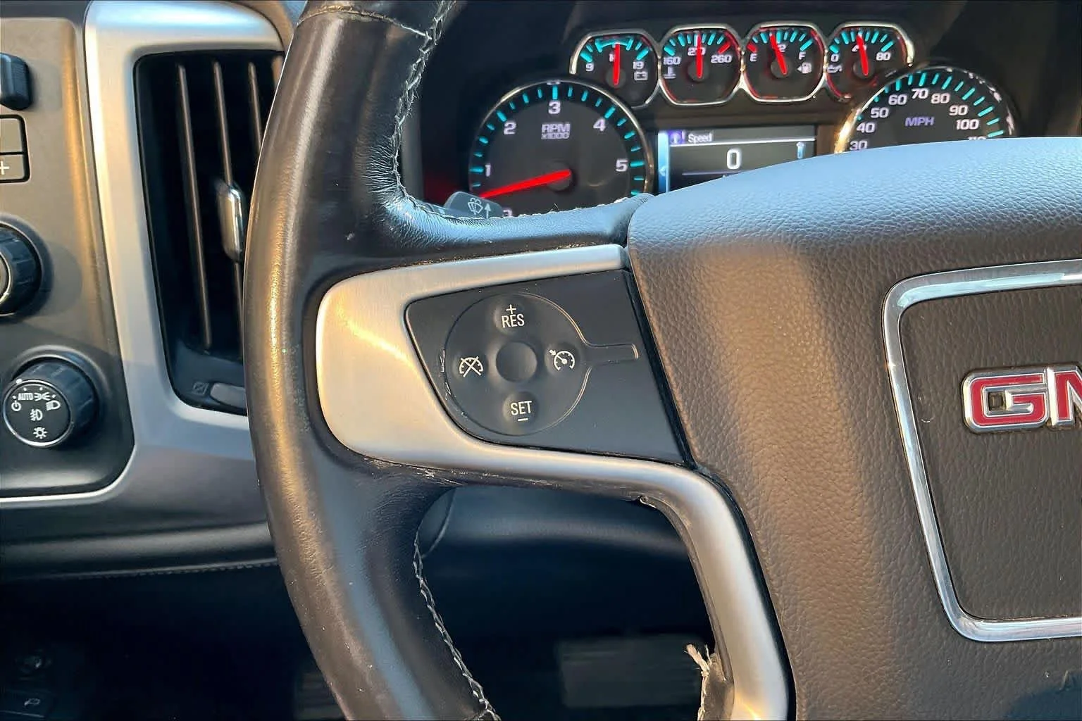 Used 2019 Stone Blue Metallic GMC SLE image 22