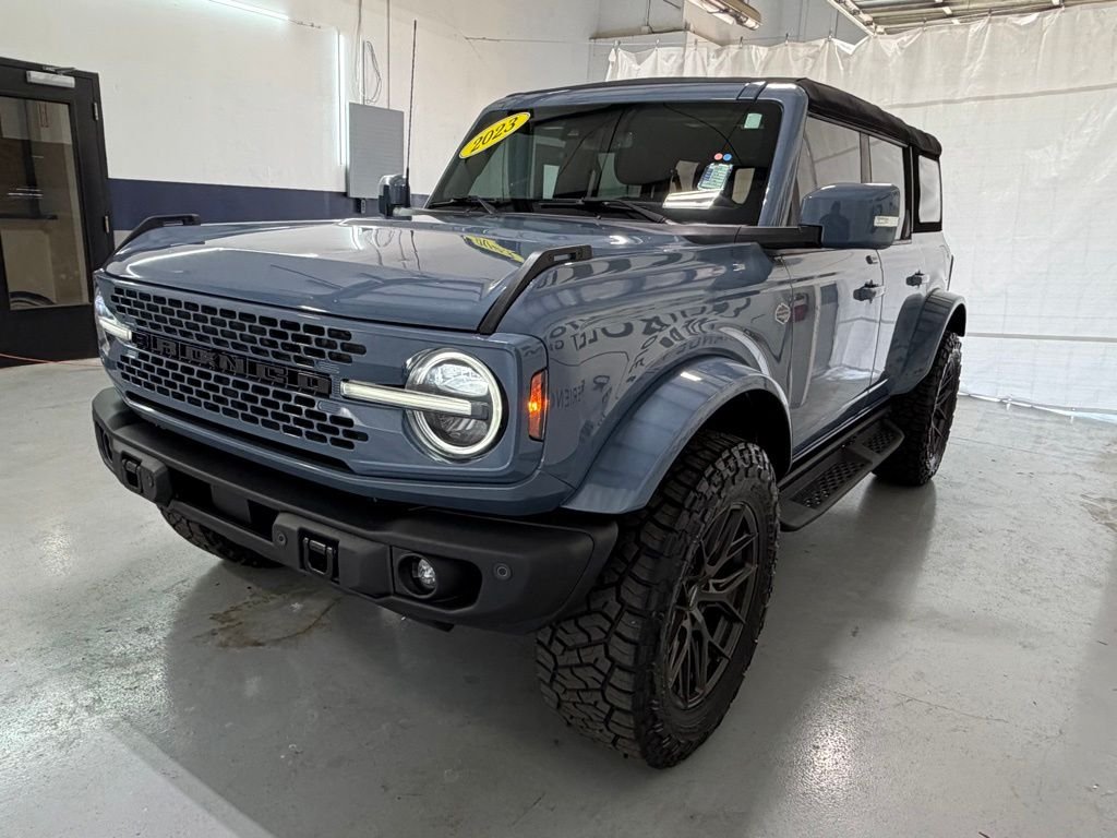 Used 2023 Gray Ford Wildtrak image 41