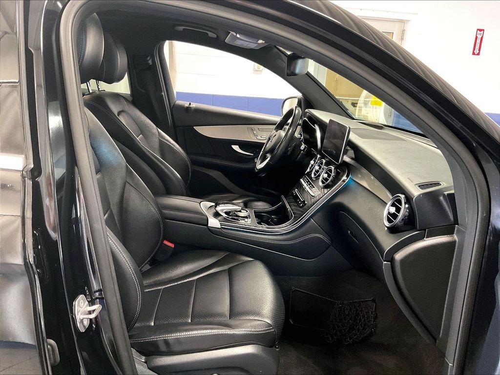 Used 2019 Black Mercedes-Benz GLC 300 Coupe image 11