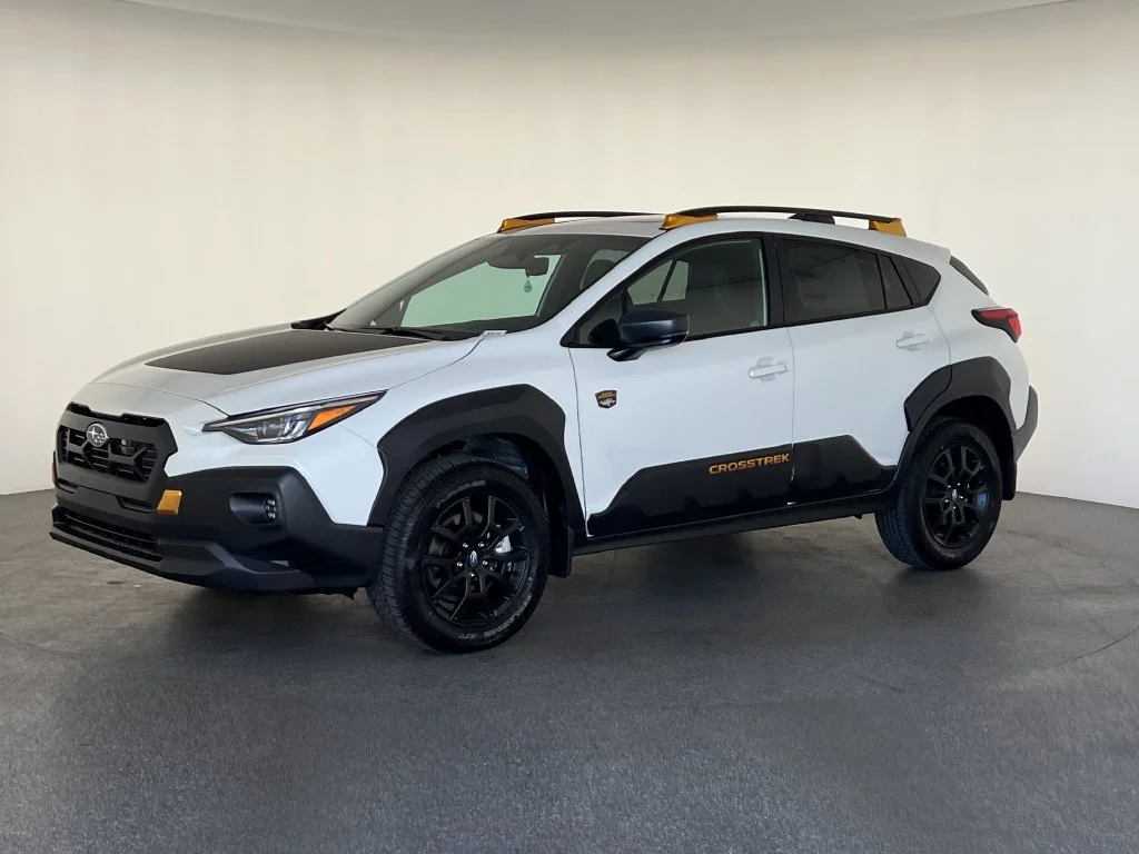New 2026 CRYSTAL WHITE PEARL Subaru Wilderness image 9