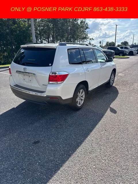 Used 2012 White Toyota SE image 3