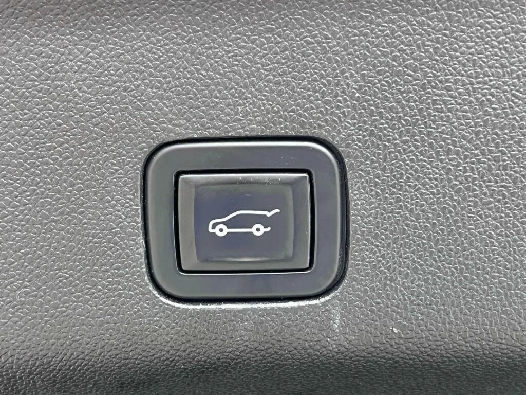 Used 2021 Cherry Red Tintcoat Chevrolet High Country image 23