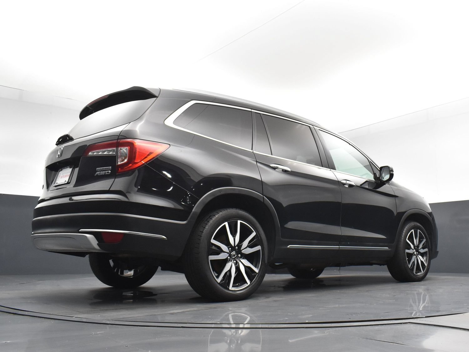 Used 2019  Honda Touring 7-Passenger image 12