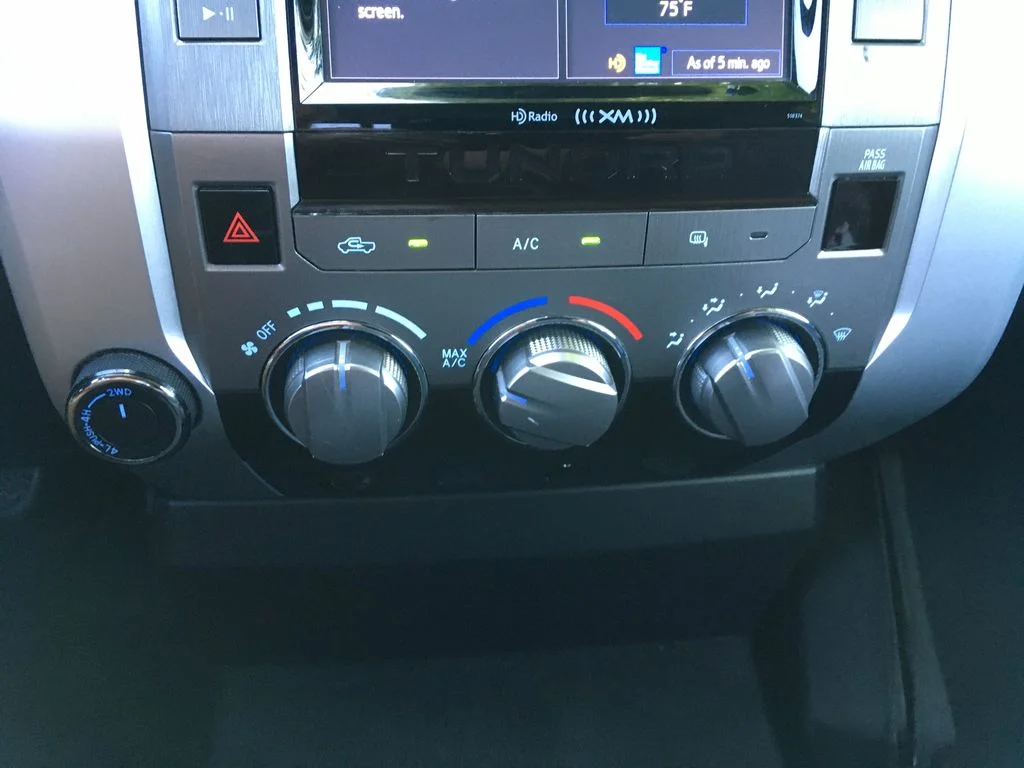 Used 2019 Gray Toyota SR5 image 17