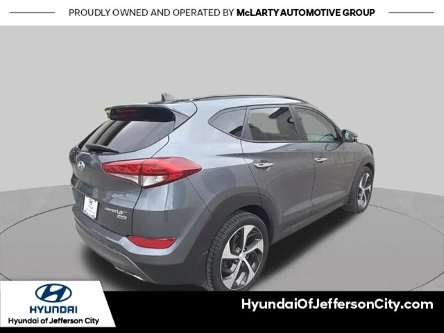 Used 2016 Gray Hyundai Limited image 3