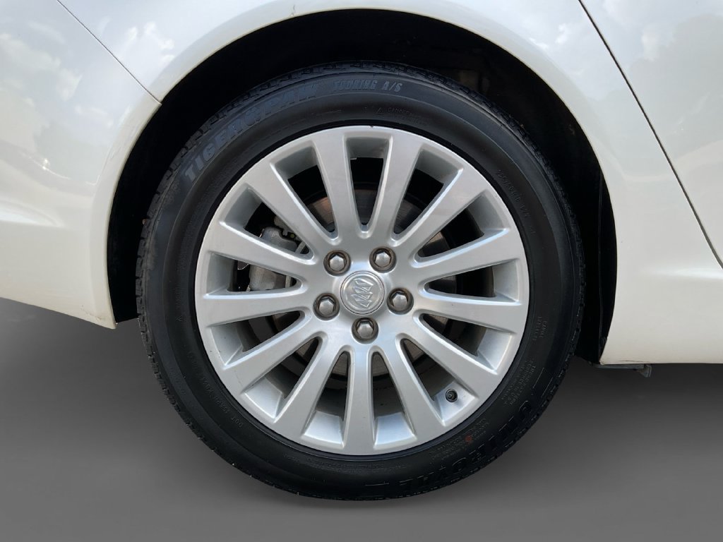 Used 2012 White Buick Premium I image 10