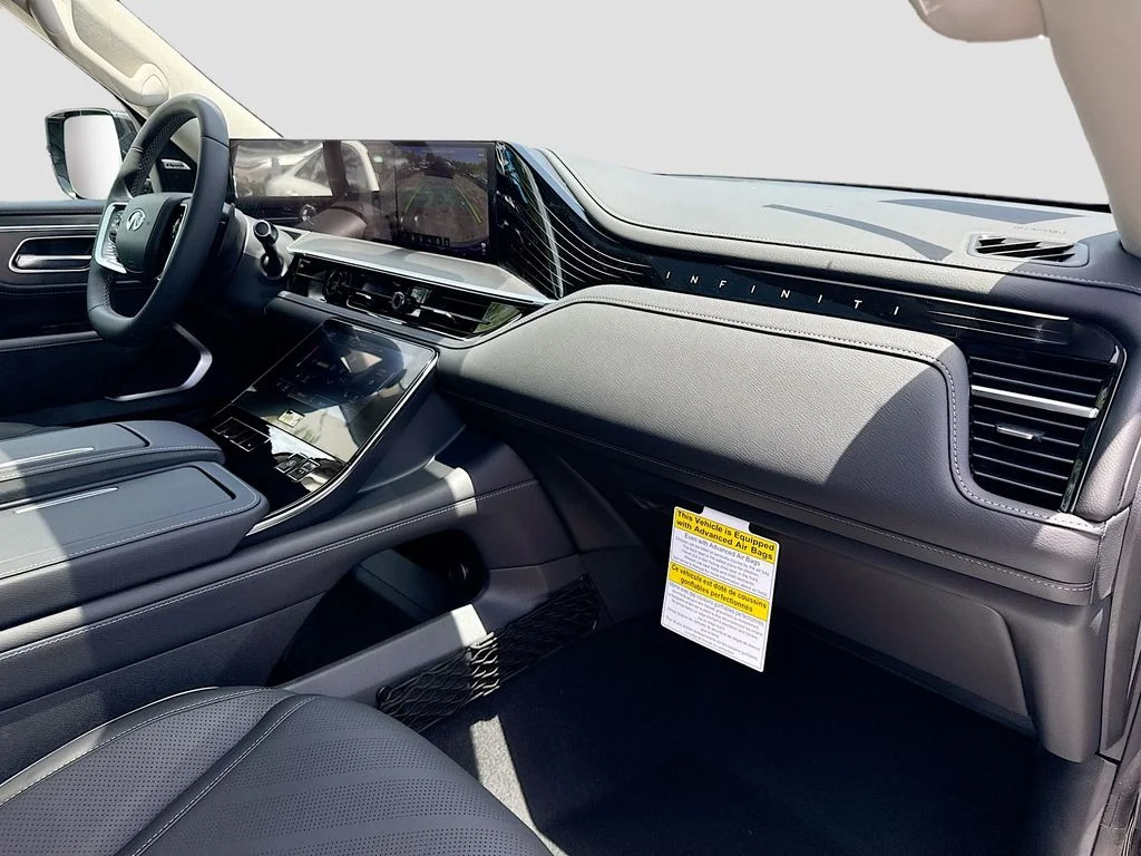 New 2027 BLACK OBSIDIAN INFINITI Luxe 2WD image 32