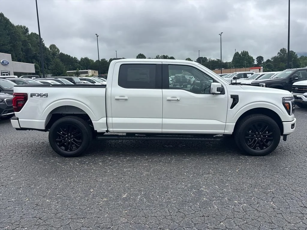 New 2026 Star White Metallic Tri-Coat Ford Lariat® image 9