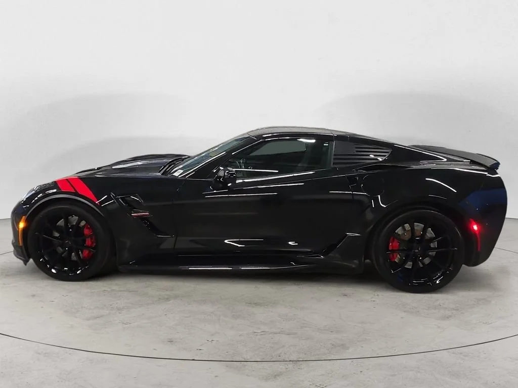Used 2017 BLACK Chevrolet Grand Sport 2LT image 12