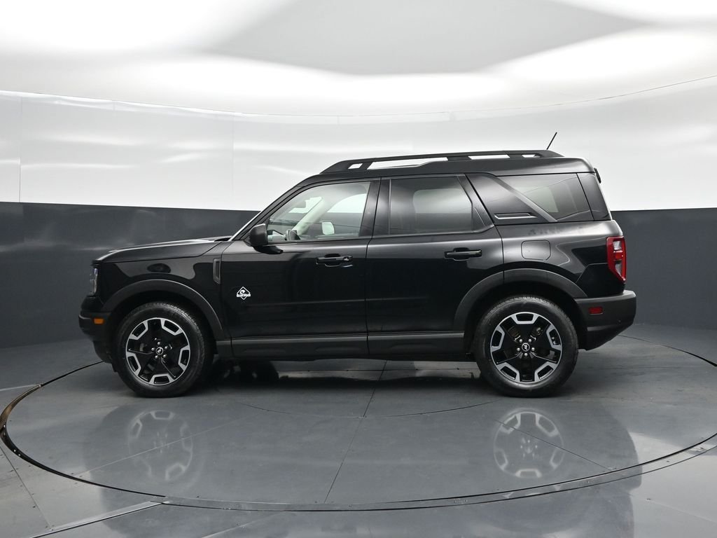 Used 2023 Black Ford Outer Banks image 57
