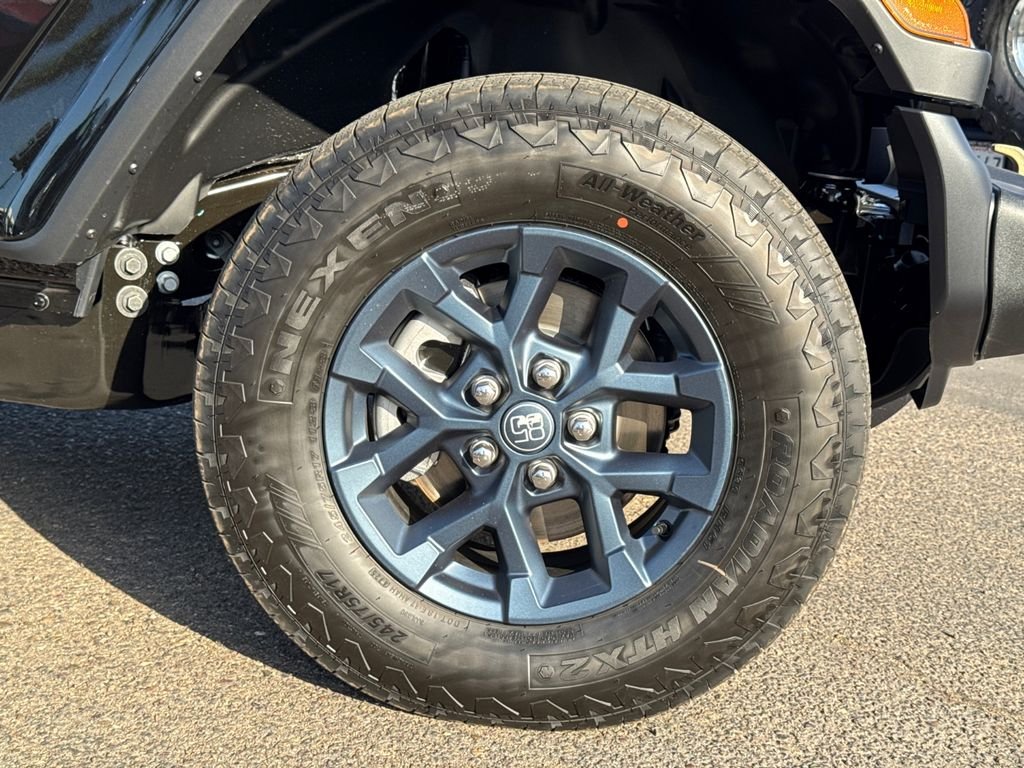 New 2026 Black Clearcoat Jeep 85th Anniversary Edition image 7