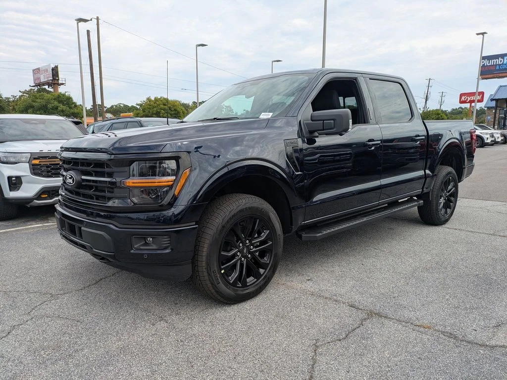 New 2026 Antimatter Blue Metallic Ford XLT image 8