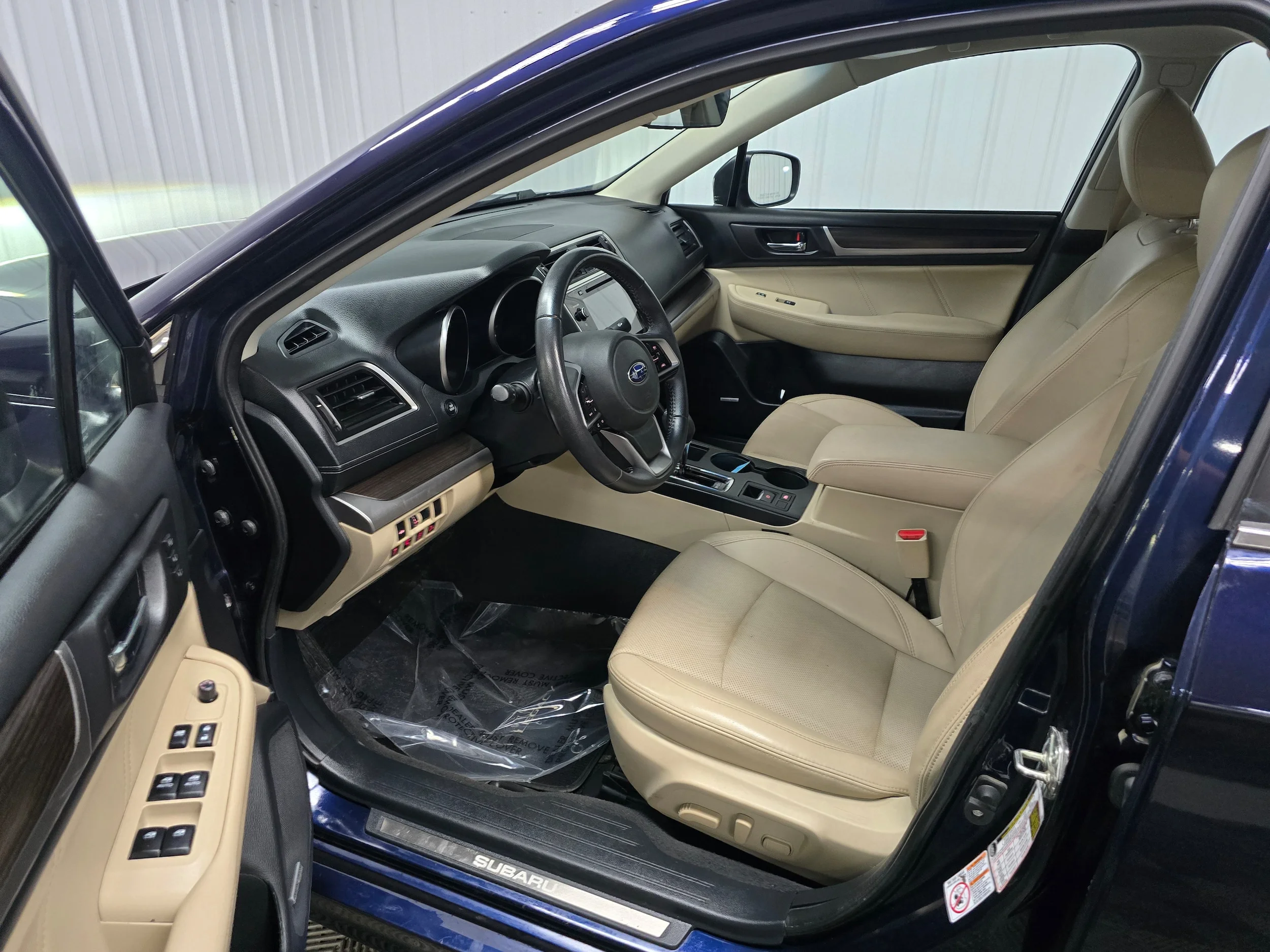 Used 2018 Dark Blue Pearl Subaru 2.5i Limited image 18