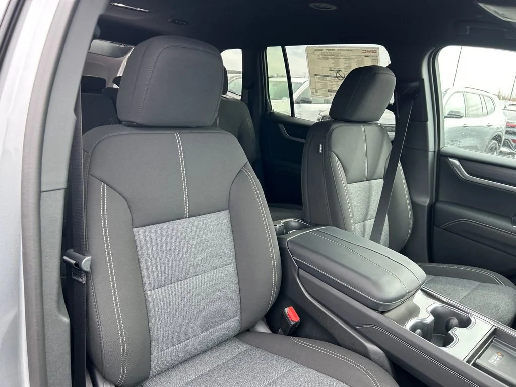 New 2026 Sterling Metallic GMC Elevation image 41