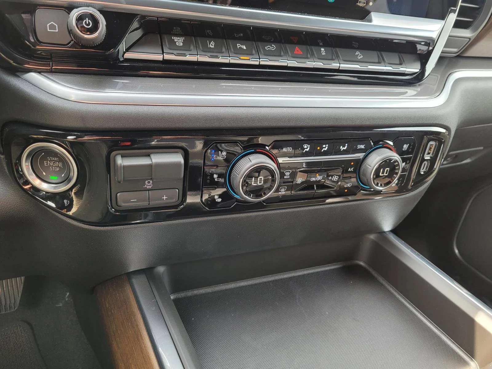 2026 Chevrolet Silverado 2500 HD High Country - Photo 19