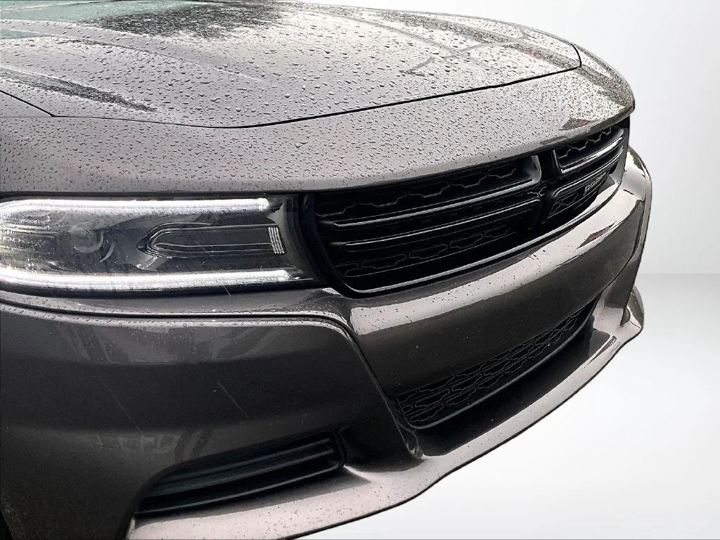 Used 2023 Gray Dodge SXT image 28