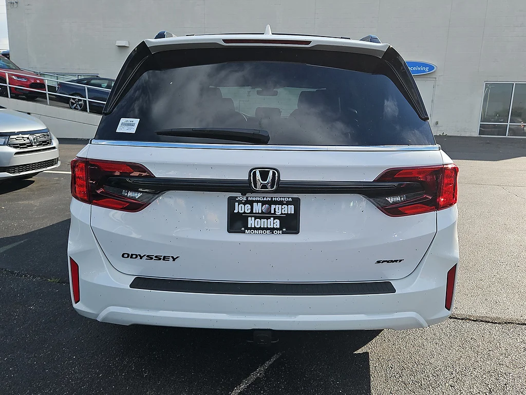 New 2027 Platinum White Pearl Honda Sport-L image 8
