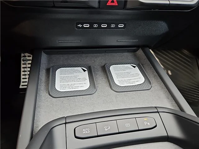 New 2027 Ebony Black KIA X-Line SX All-Wheel Drive image 15