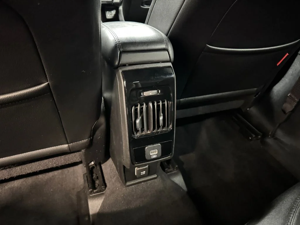 Used 2024 White Jeep Trailhawk image 24