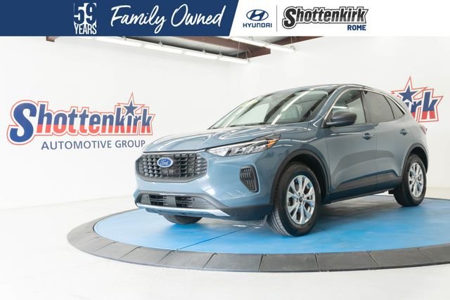 Used 2024 Blue Ford Active image 1