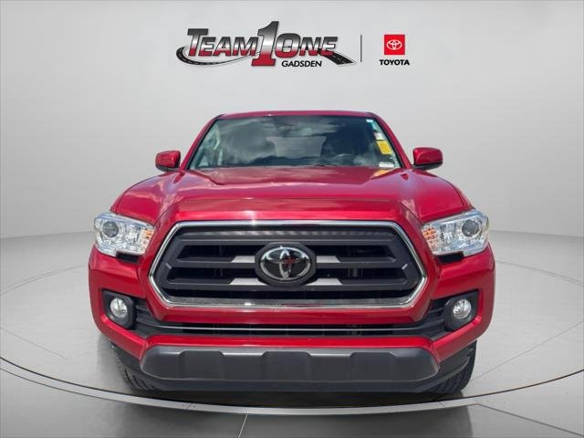 Certified Used 2021 BARCELONA RED MET. Toyota  image 3
