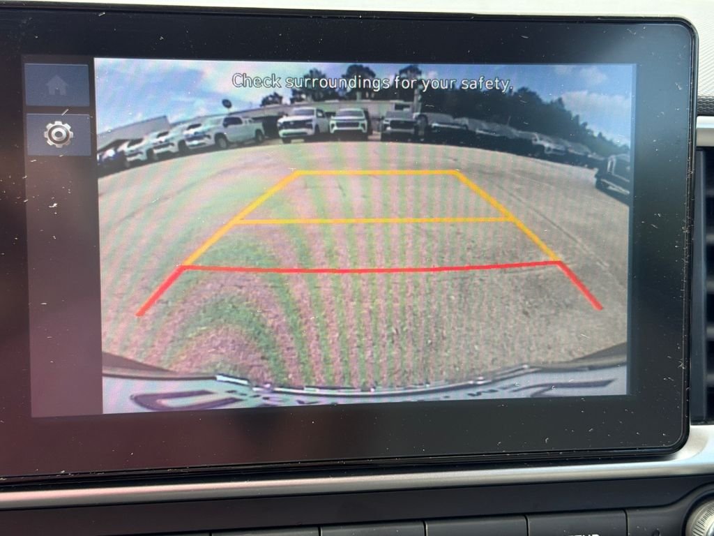 Used 2025 Gray Hyundai SEL image 19