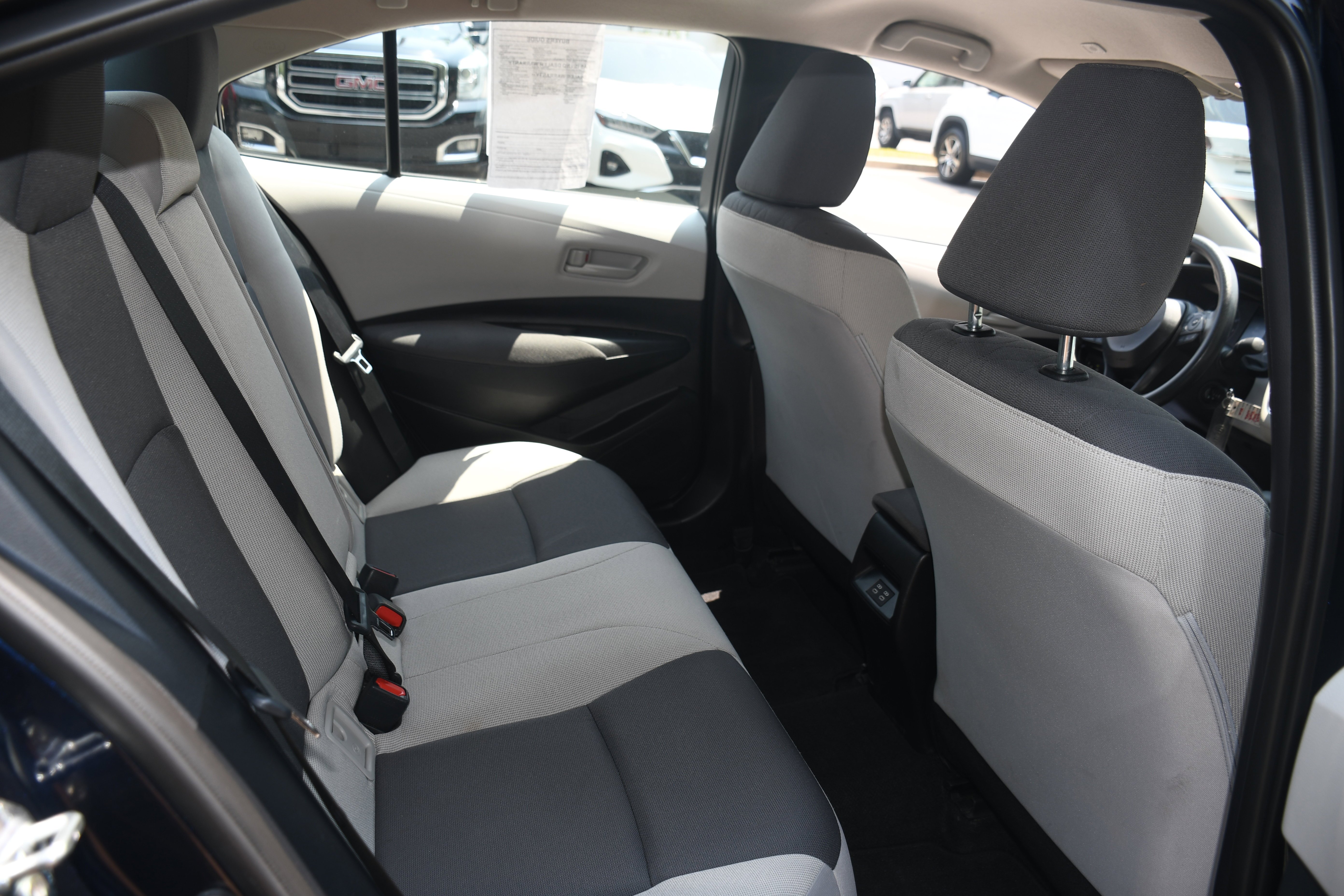 Used 2025  Toyota LE image 17