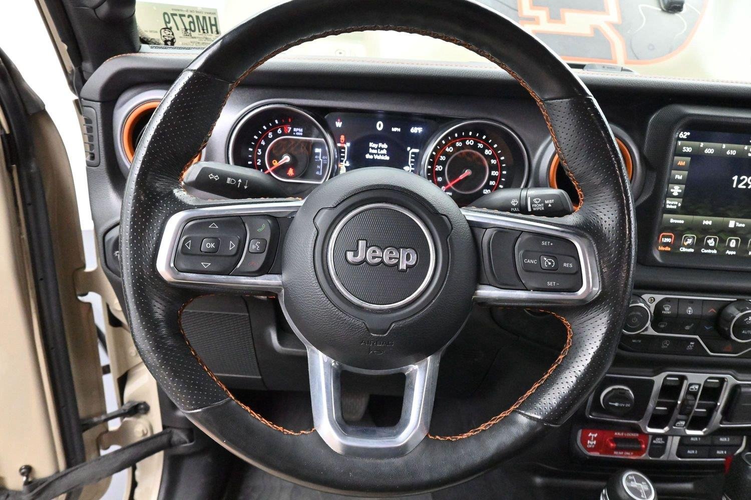 Used 2022 Limited Edition Gobi Clearcoat Jeep Mojave image 15