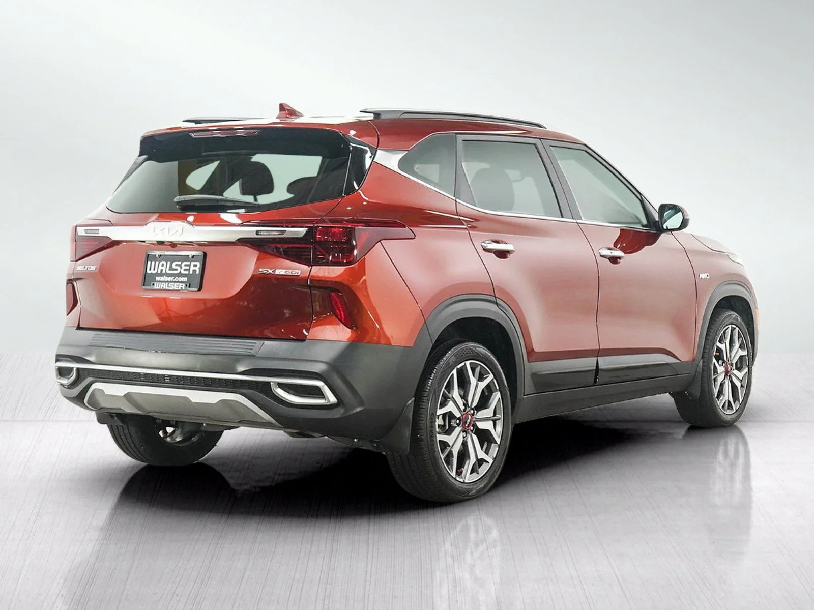 Used 2023 Mars Orange Kia SX image 5