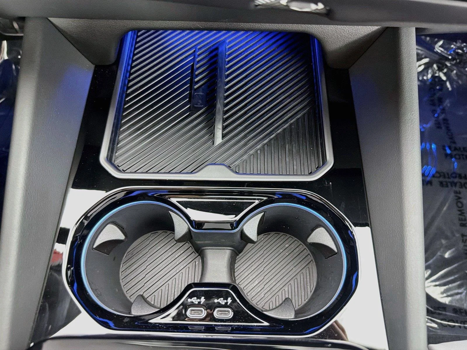 Used 2027 Carbon Black Metallic BMW  image 19