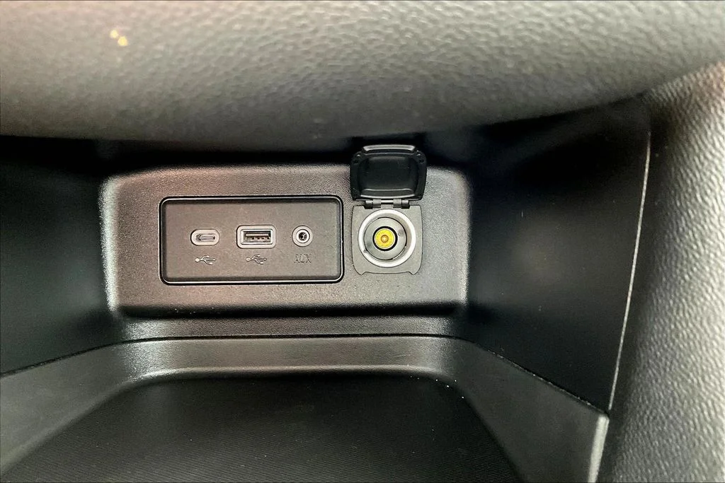 Used 2019 Beige Chevrolet LT image 18