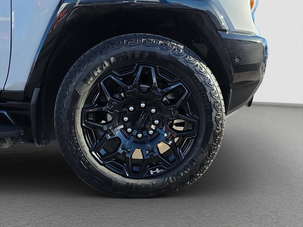 2025 GMC HUMMER EV 2X - Photo 22