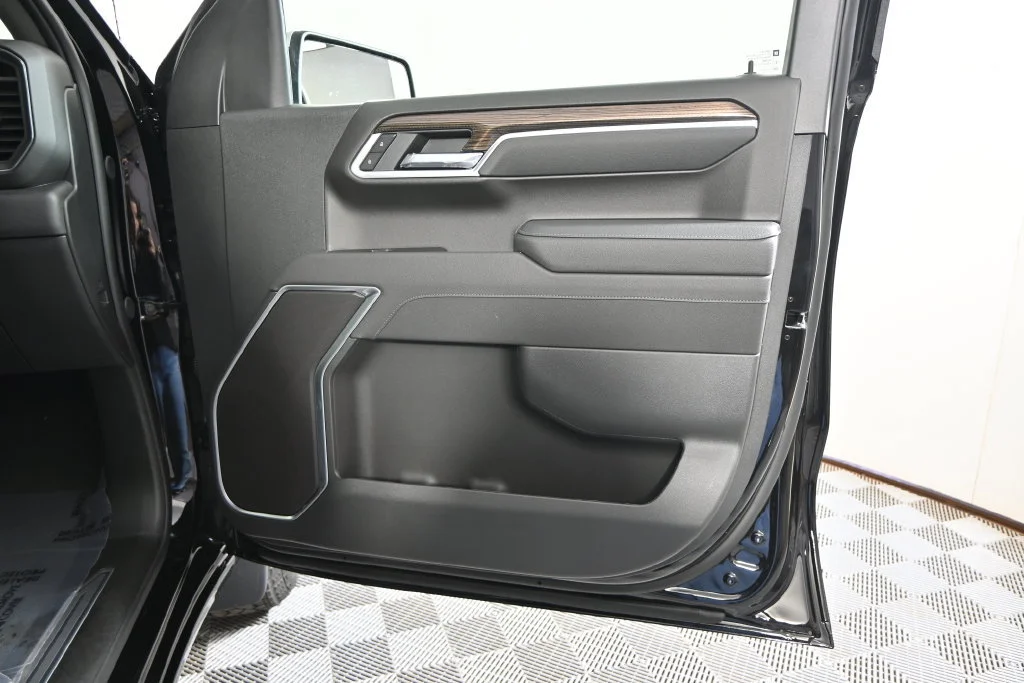 New 2026 Black Chevrolet LT image 13