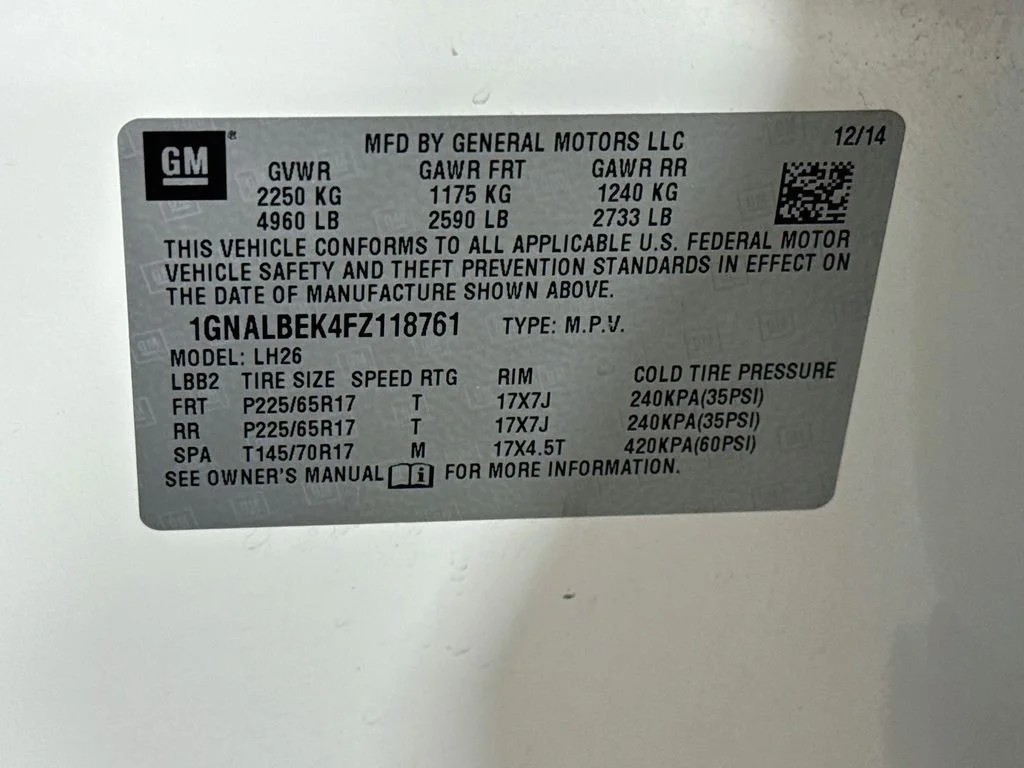 Used 2015 White Chevrolet LT image 38
