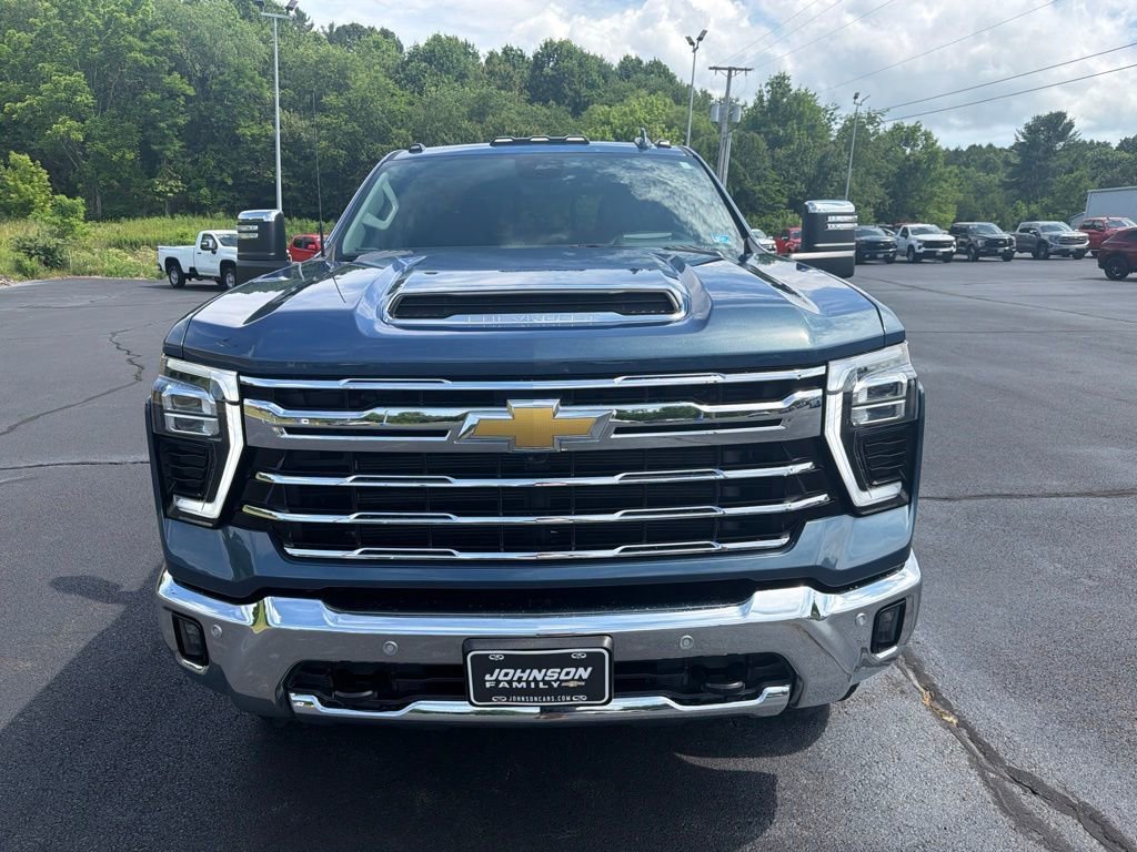 Used 2025 Lakeshore Blue Metallic Chevrolet LTZ image 3